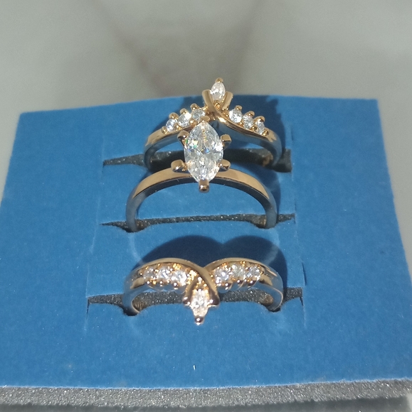 Avon | Jewelry | Vintage Ring Set | Poshmark